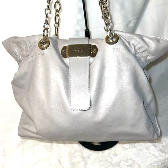 Furla Women's Grey Leather Shoulder Bag with Gold Chain Straps - Picture 2 of 16